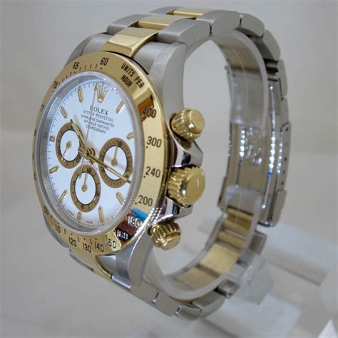 che acciaio usa rolex
